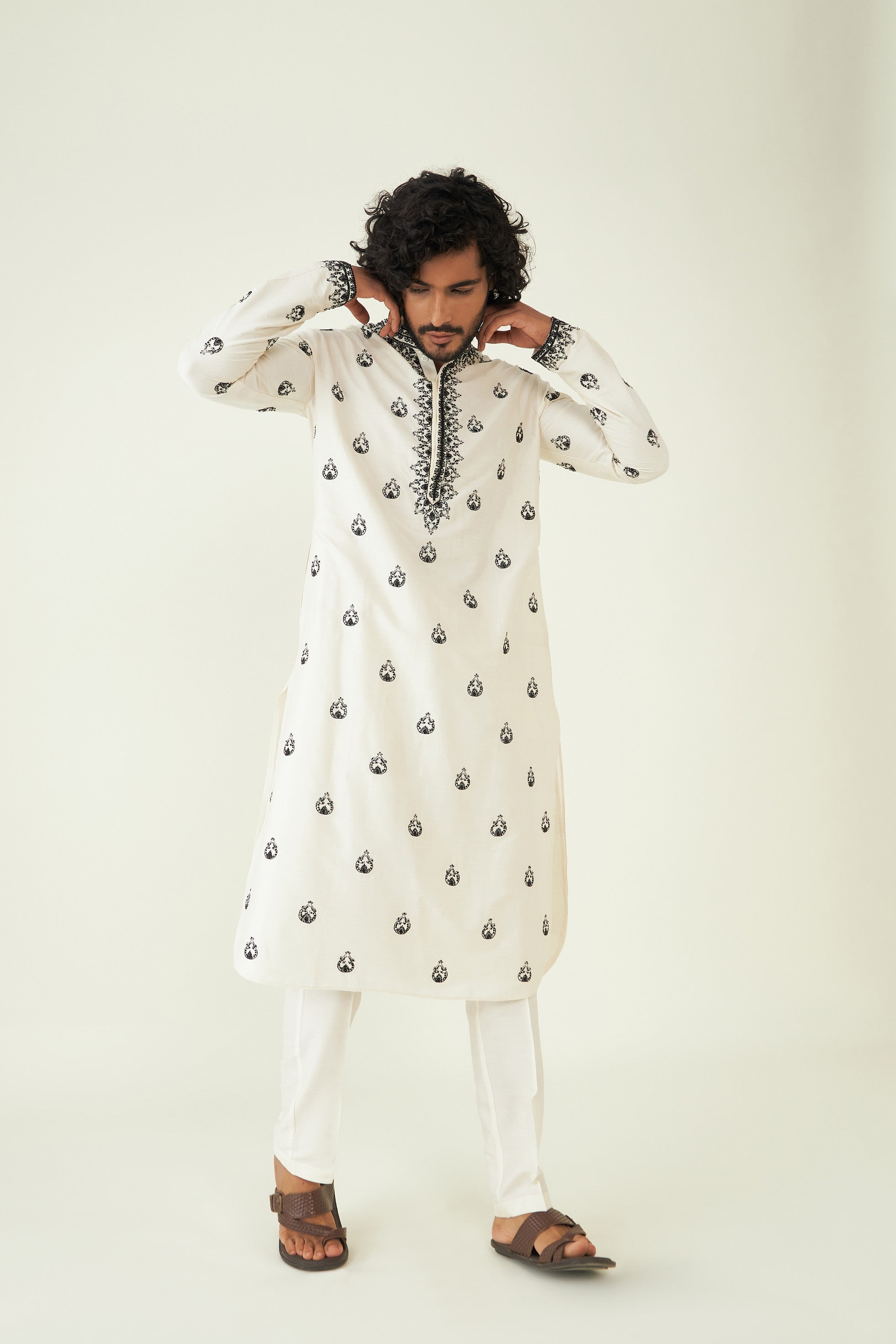 Shimaaz Kurta Set