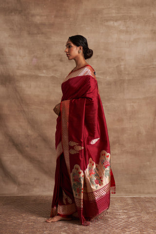 'Mehrab Gulab' Laal Kadhua Benarasi Handloom Sari