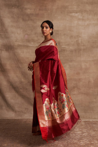 'Mehrab Gulab' Laal Kadhua Benarasi Handloom Sari