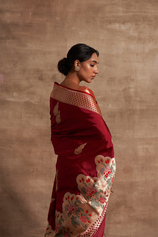 'Mehrab Gulab' Laal Kadhua Benarasi Handloom Sari