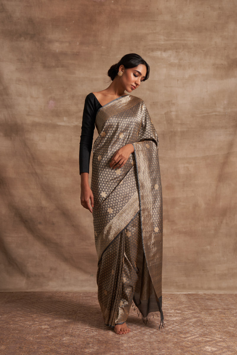 'Jhilmil Sitara' Ektara Benarasi Handloom Sari