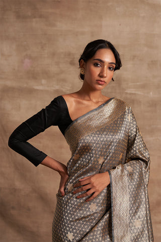 'Jhilmil Sitara' Ektara Benarasi Handloom Sari