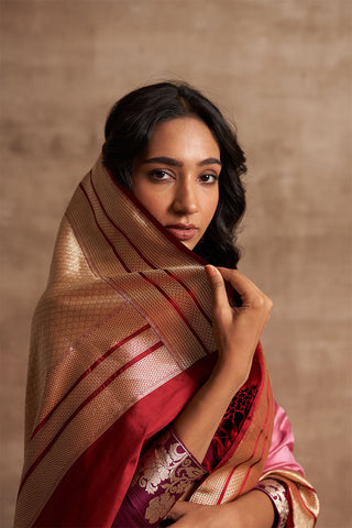 'Banno ki Bagiya' Gulabo Kadiyal Zari Pure Silk Benarasi Handloom Sari