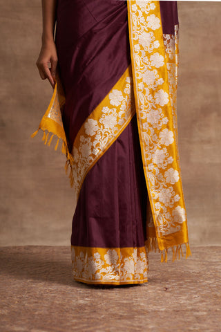 'Gulon Ki Mehfil' Jamuni Kadiyal Benarasi Handloom Sari