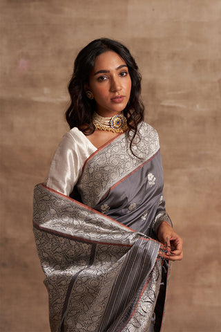 'Phool Chatai' Slaty Kadhua Benarasi Handloom Sari