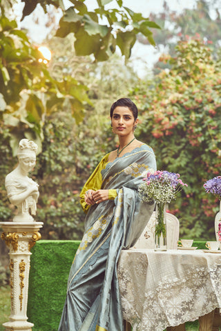 'Lady Jessica' Kadhua Meenakari Zari Handloom Sari with Embroidered Border