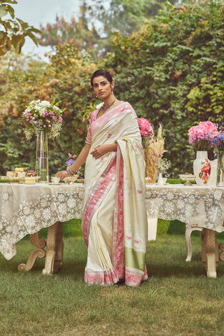 'Lady Chatterley' Kadhua Meenakari Zari Handloom Sari