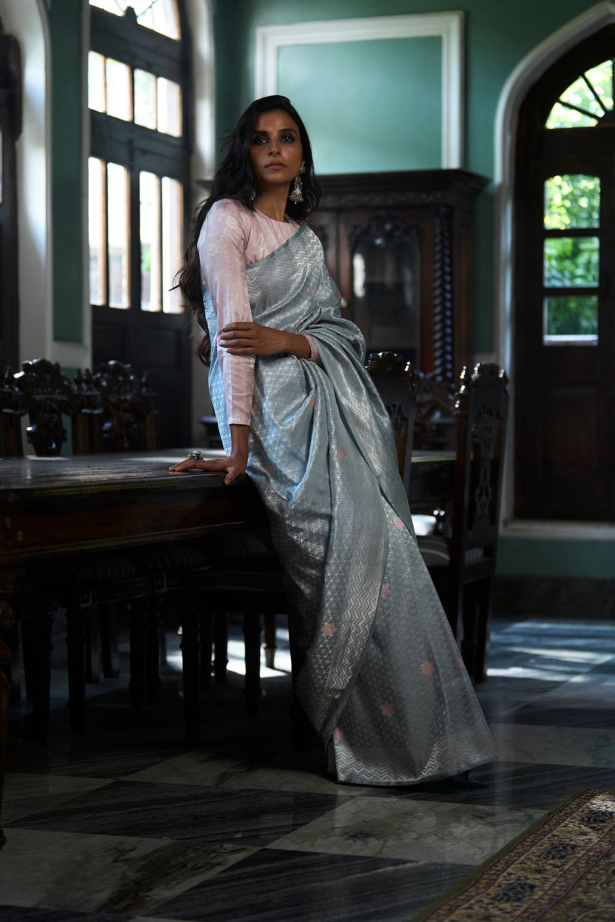 'Jhilmil Sitara' Asmaani Geometrical Benarasi Handloom Sari