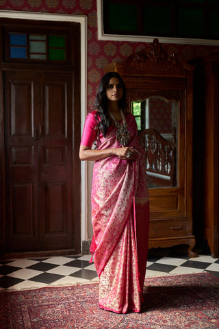 'Natkhat Chiraiya' Gulabi Tanchoi  Benarasi Handloom Sari