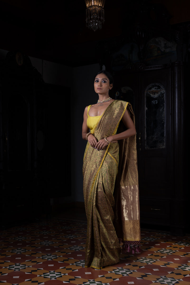 'Akriti' Peet Tanchoi Benarasi Handloom Sari