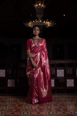 'Jhilmil Sitara' Rani Geometrical Benarasi Handloom Sari