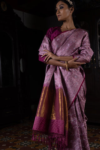 Pushpavali' Tanchoi Benarasi Handloom Sari