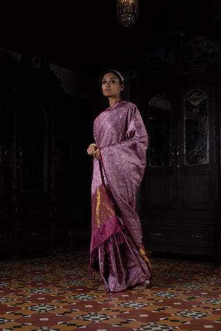 Pushpavali' Tanchoi Benarasi Handloom Sari