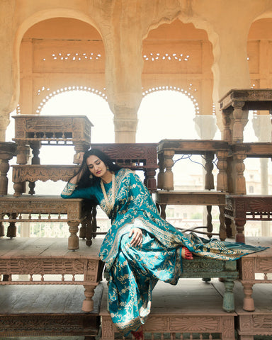 'Jaal Manjari' Firozi Jangla Zari Pure Silk Benarasi Handloom Sari