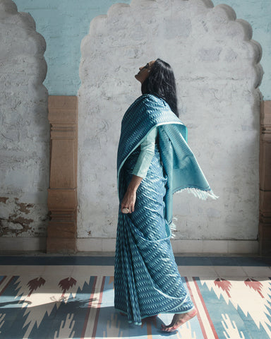 'Firozi Marmari' Aasmani Tanchoi  Benarasi Handloom Sari