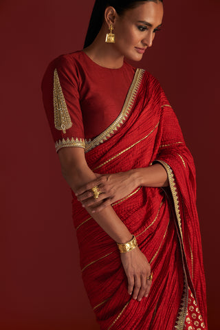 RED CRUSHED HONEYCOMB SAREE