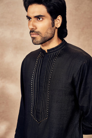 BLACK PALM BLOOMS KURTA SET