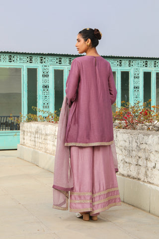 ZAINAA KURTA SET