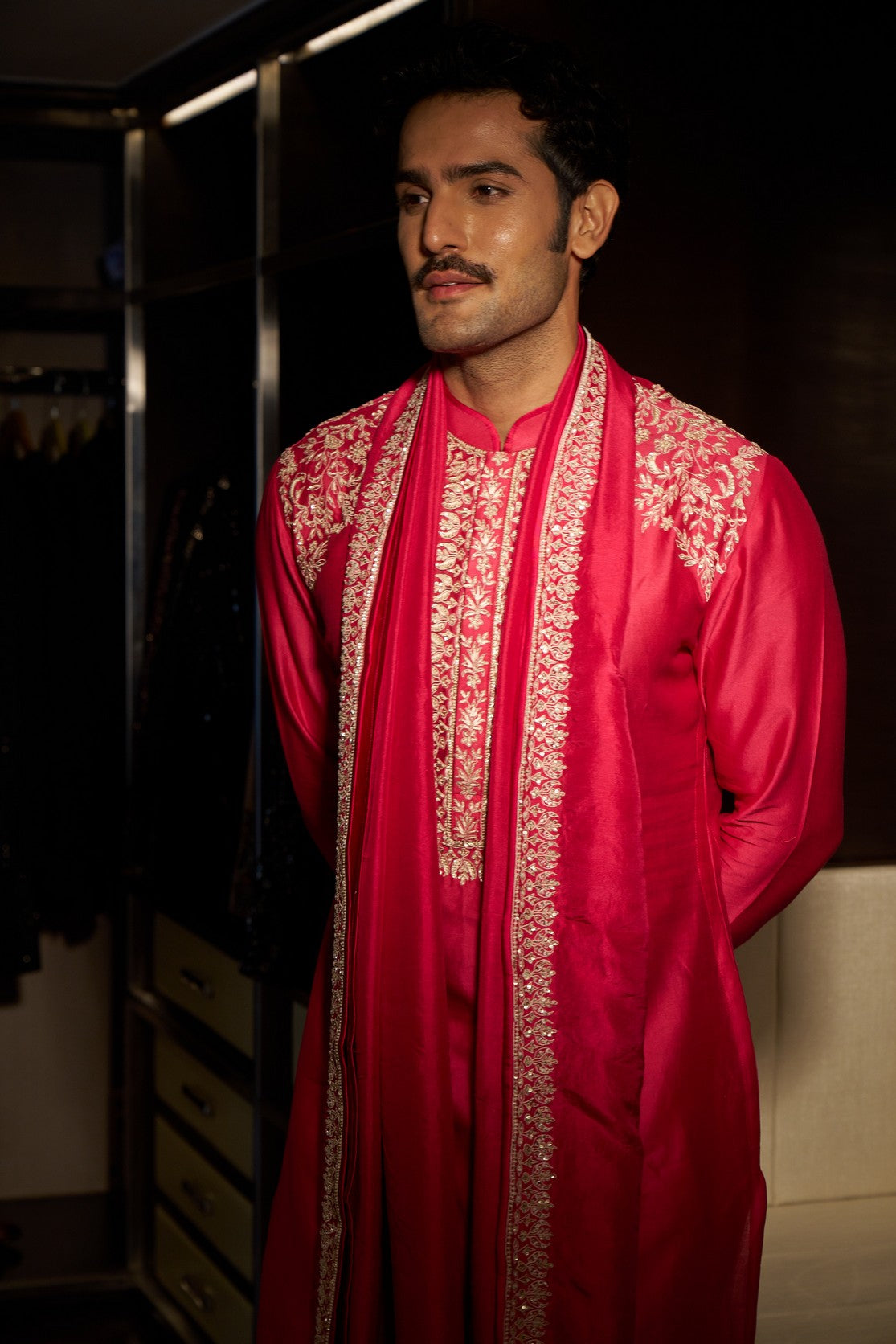 Hot pink  thread embroidered kurta