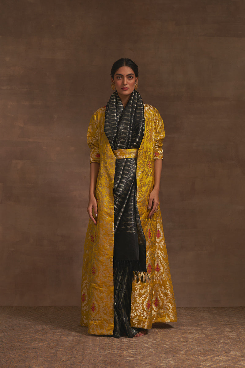 'Sartaaj' Pitambari Tanchoi Benarasi Handloom Jacket