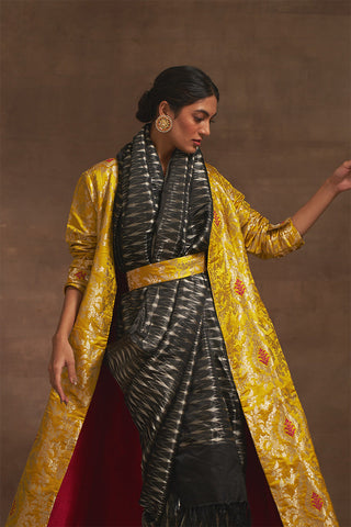 'Sartaaj' Pitambari Tanchoi Benarasi Handloom Jacket