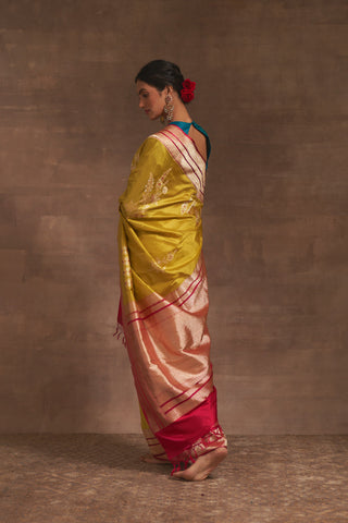 'Banno ki Bagiya' Dhani Kadiyal Benarasi Handloom Sari