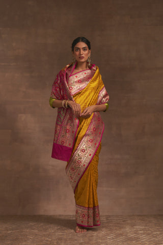 'Rang Bazar' Pitambari Kadiyal Benarasi Handloom Sari