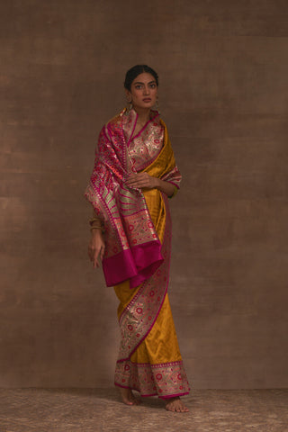 'Rang Bazar' Pitambari Kadiyal Benarasi Handloom Sari