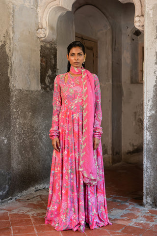 A hot pink anarkali and duptta