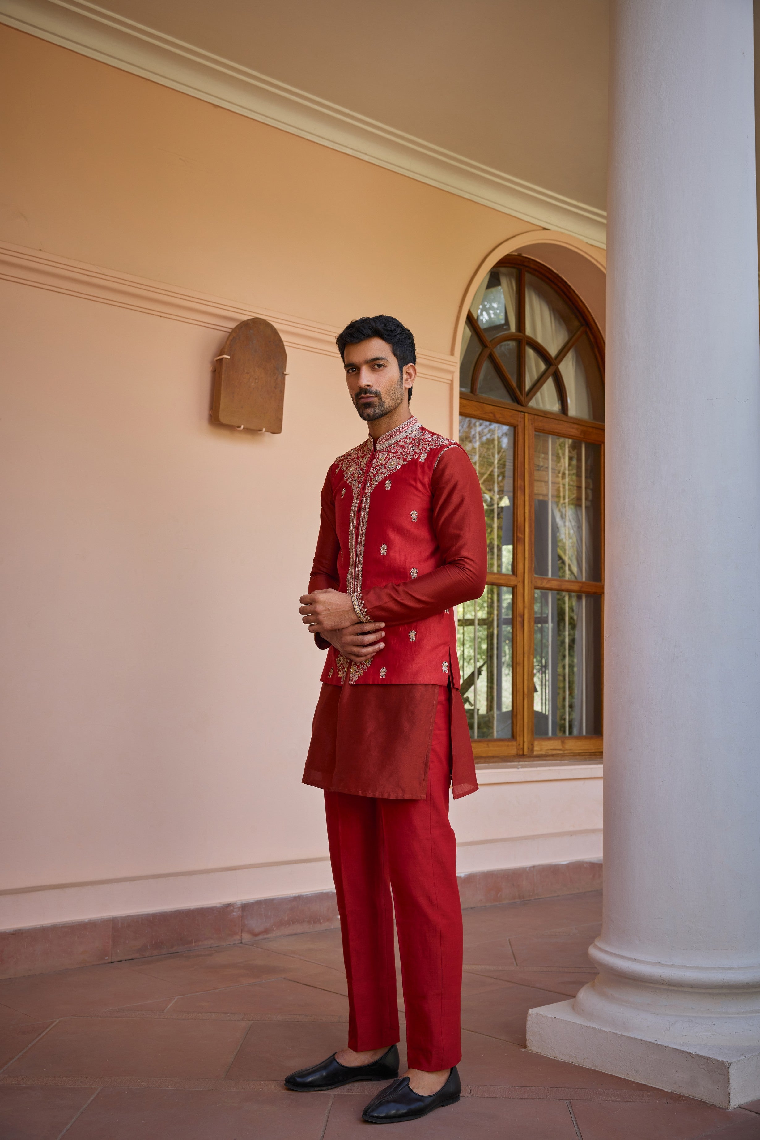 Red hand embroidered bundi jacket set