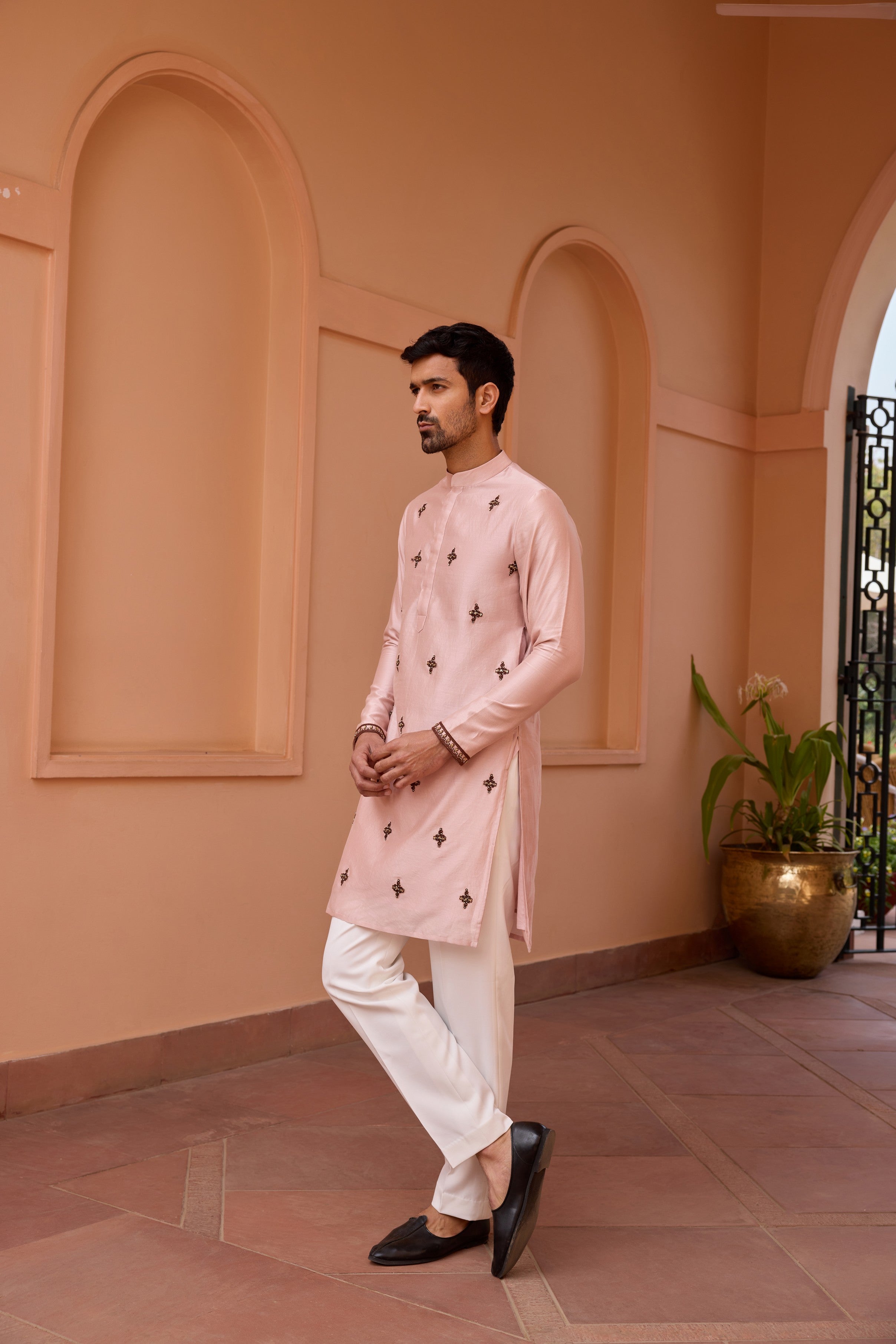 Dusty pink dori and hand embroidered kurta set