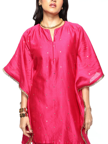 Short kaftan paired with garara pants