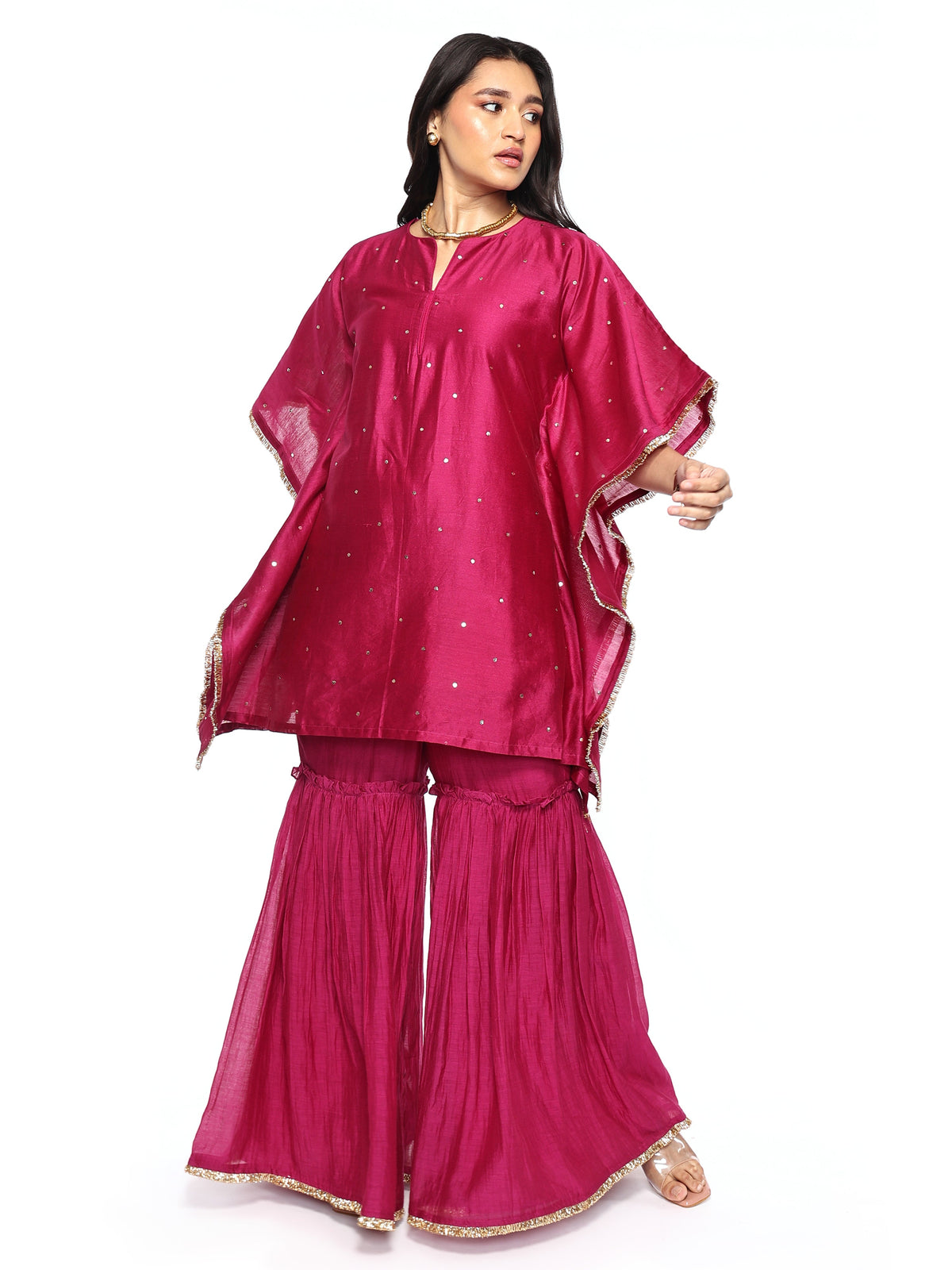 Short kaftan paired with garara pants